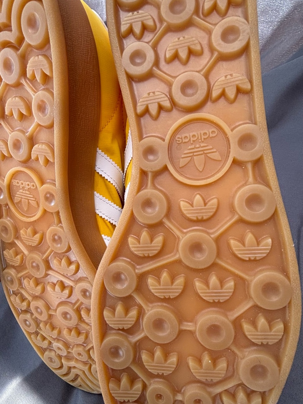 Adidas Gazelle Yellow White Gum Suede Men’s Size 12 New No Box - Picture 11 of 16